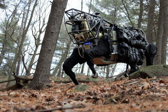 boston_dynamics_alphadog-580x386.jpg