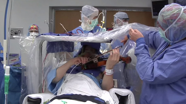 violinist-brain-surgery.jpg