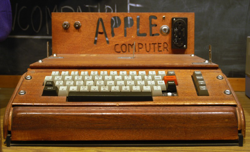 Apple_I_Computer.jpg